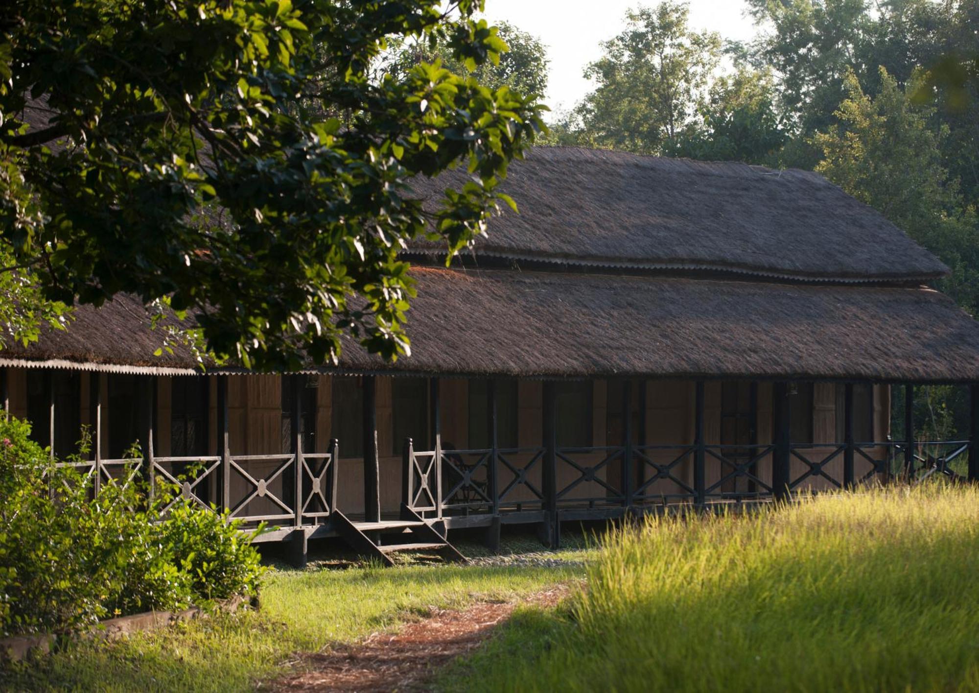 Tiger Tops Karnali Lodge Bardiya Ngoại thất bức ảnh